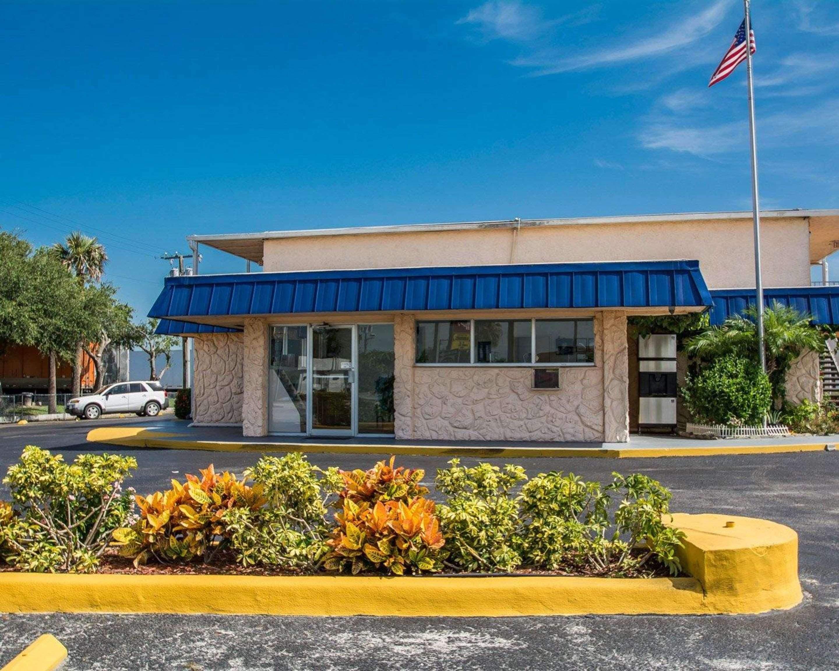 Rodeway Inn Fort Pierce I-95 Exteriér fotografie