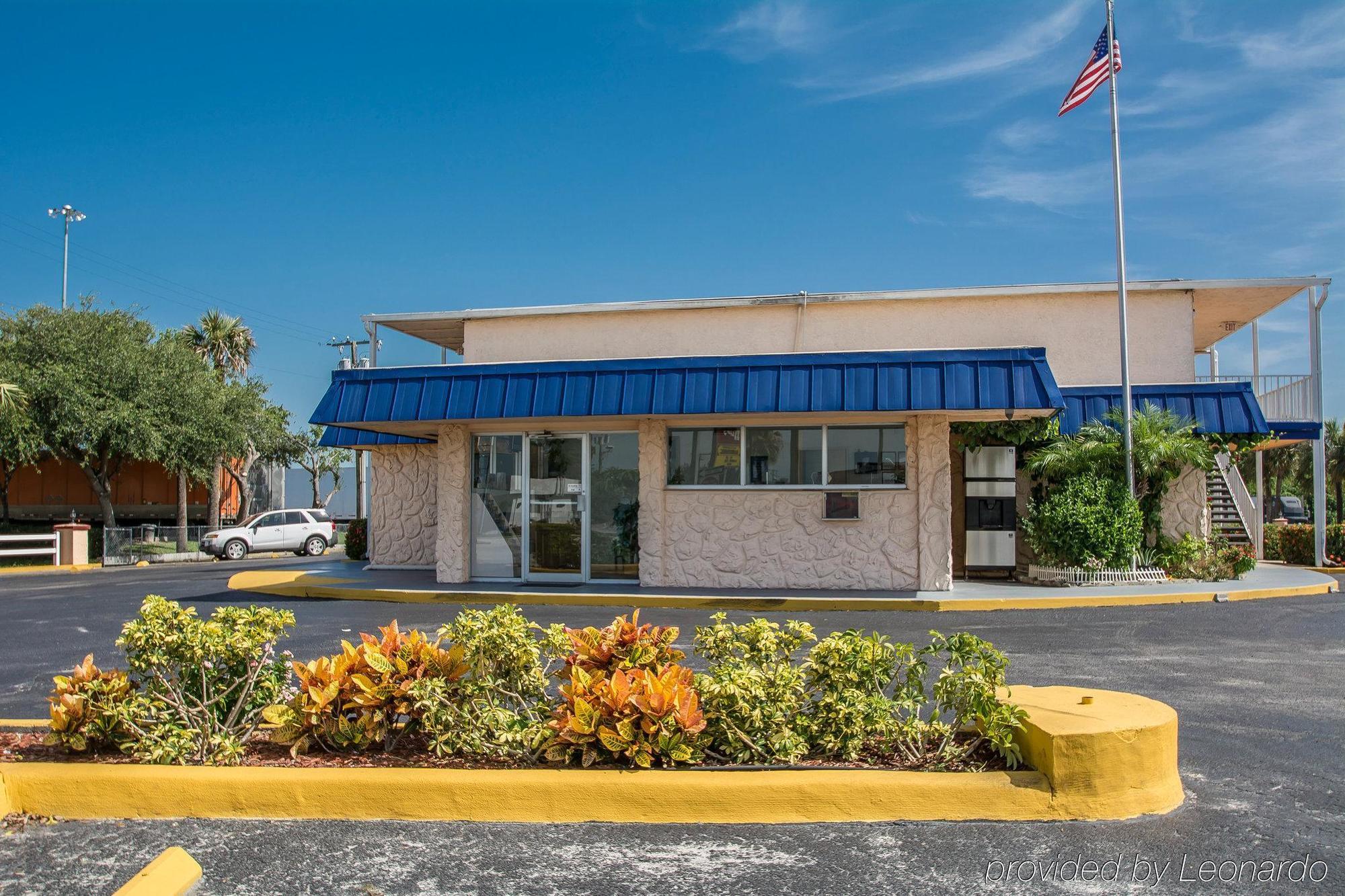 Rodeway Inn Fort Pierce I-95 Exteriér fotografie